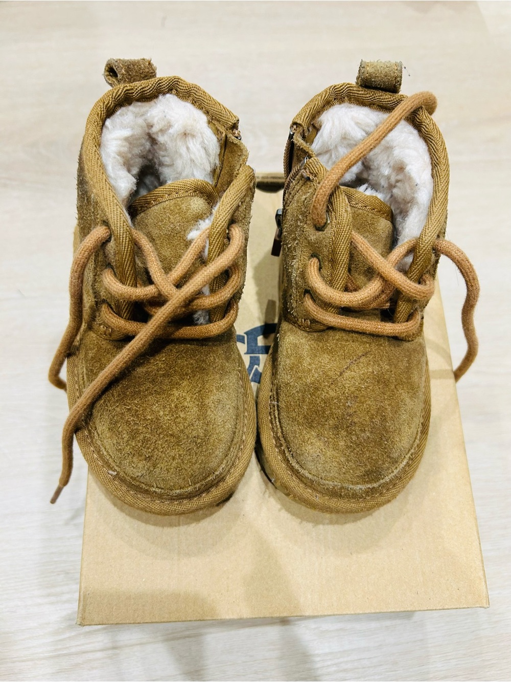 UGG T Neumel II Chestnut Size 7